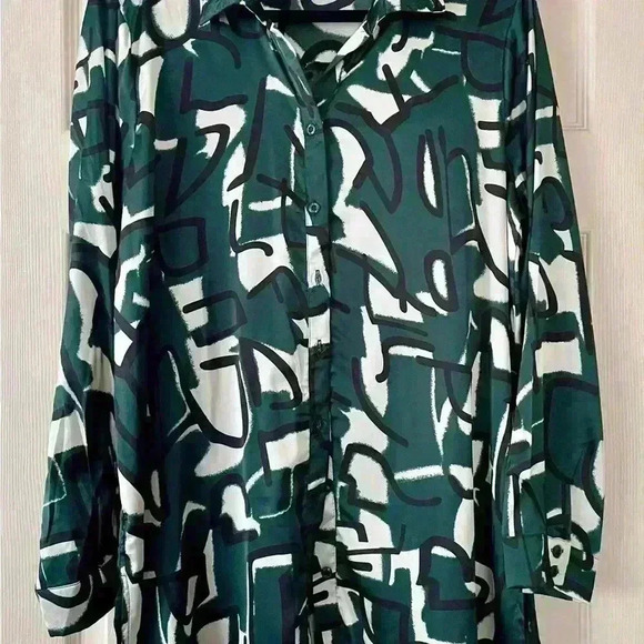 Green/Black/Cream Blouse Top by Milk & Honey - Picture 1 of 3